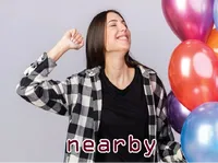 Định nghĩa & cách phát âm từ nearby