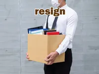 Định nghĩa & cách phát âm từ resign